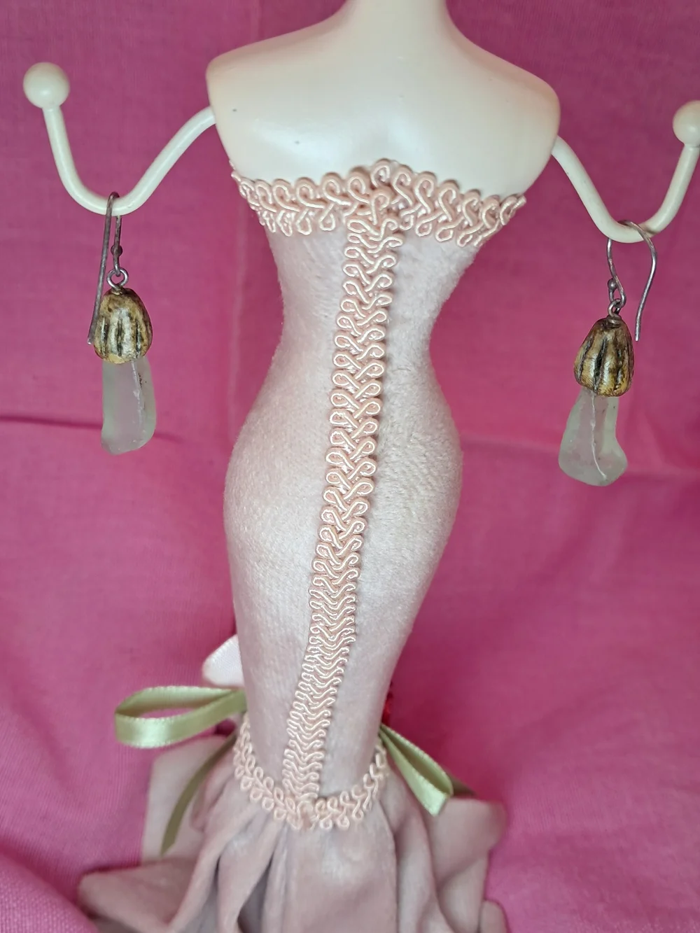 Artisan these dangle